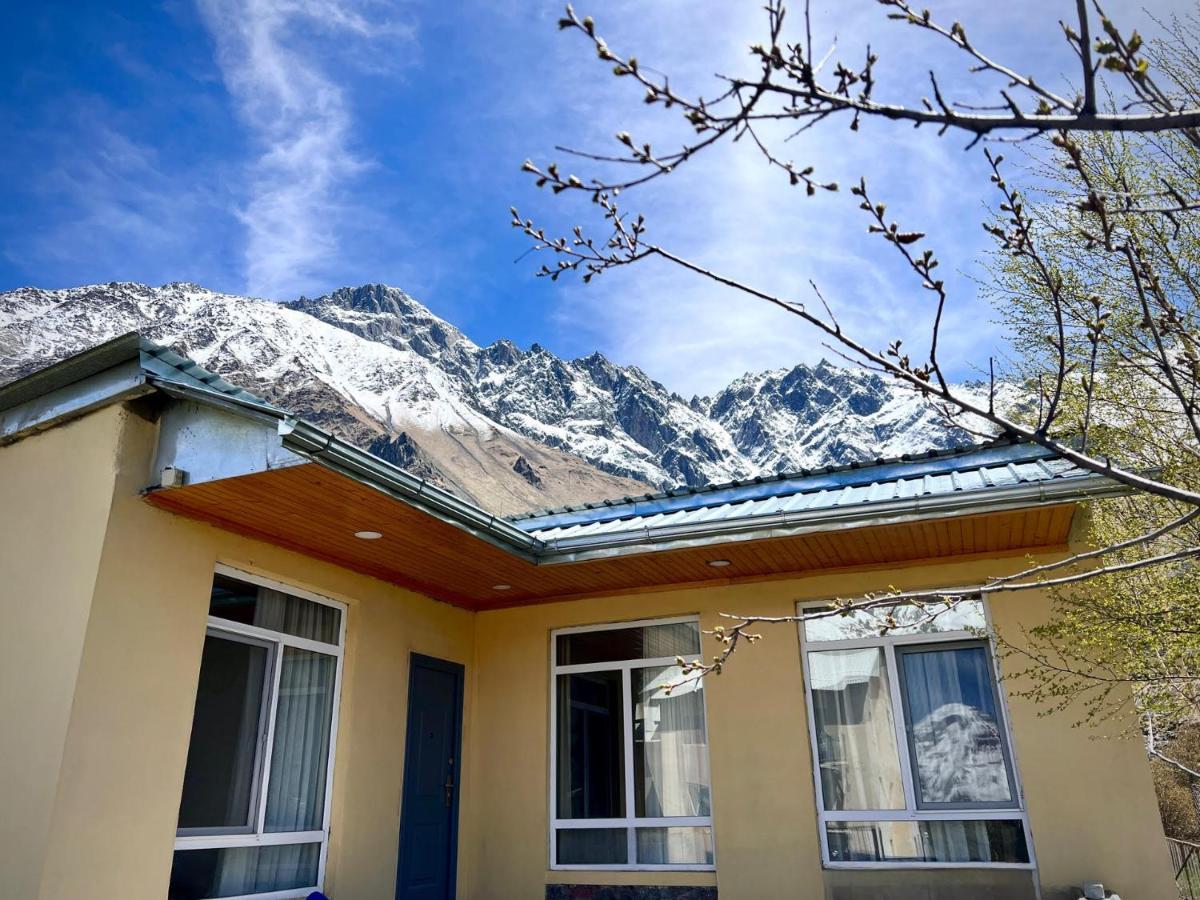 Mountain Kazbegi Apartment Екстериор снимка